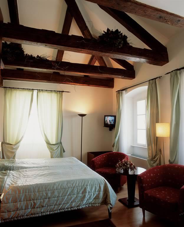 Cerna Liska Hotel Praag Buitenkant foto