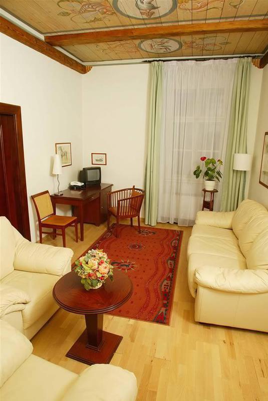 Cerna Liska Hotel Praag Buitenkant foto